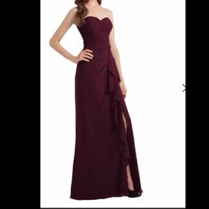 NWT BRIDESMAID DRESS (PLUS SIZE)